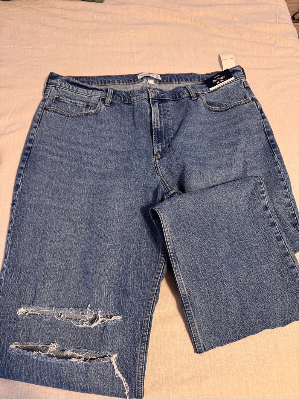 Abercrombie & Fitch Women's Straight Leg Ripped Blue Jeans
